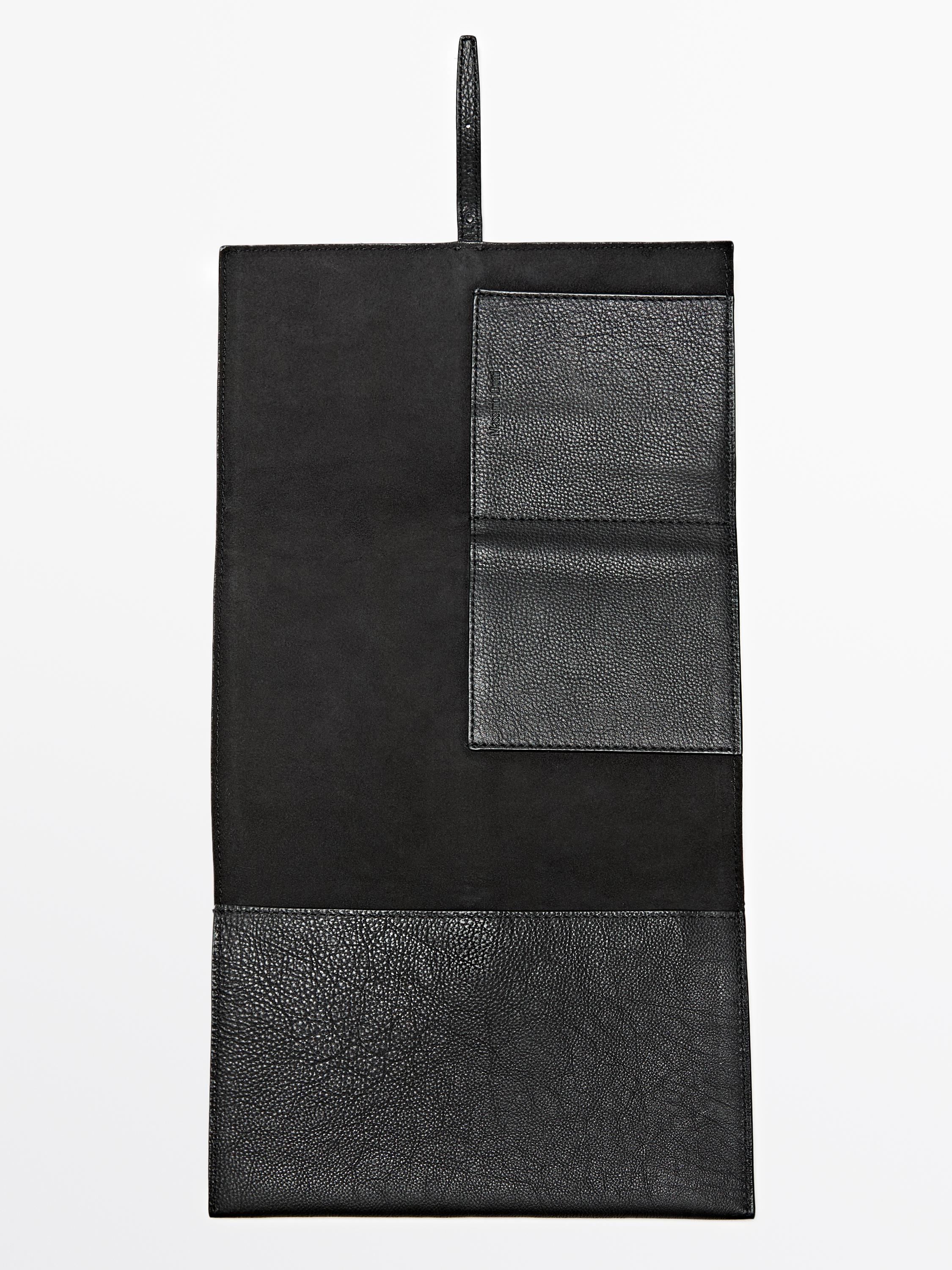 Pochette de voyage en cuir nappa